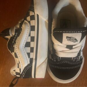 Vans Kids Checkered Black and White Sneakers Excellent condition